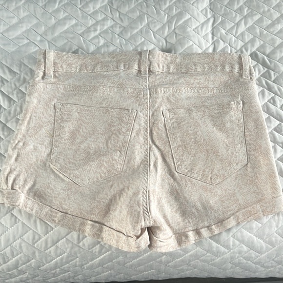 H&M Short - Picture 2 of 4
